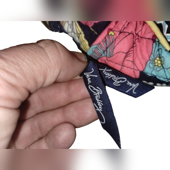 Vera Bradley Bag happy snails pattern - Picture 9 of 9